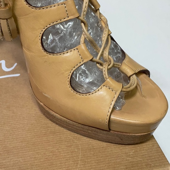 Christian Louboutin Miss Fortune 120 beige leather lace-up wooden high heels, 40 - Picture 12 of 16